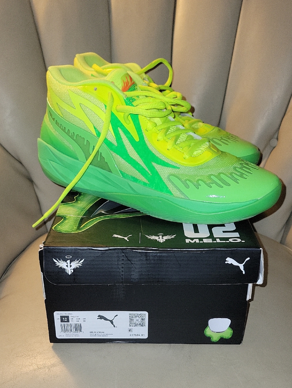 Puma Neon Green/Yellow Low-Top Basketball Sneakers